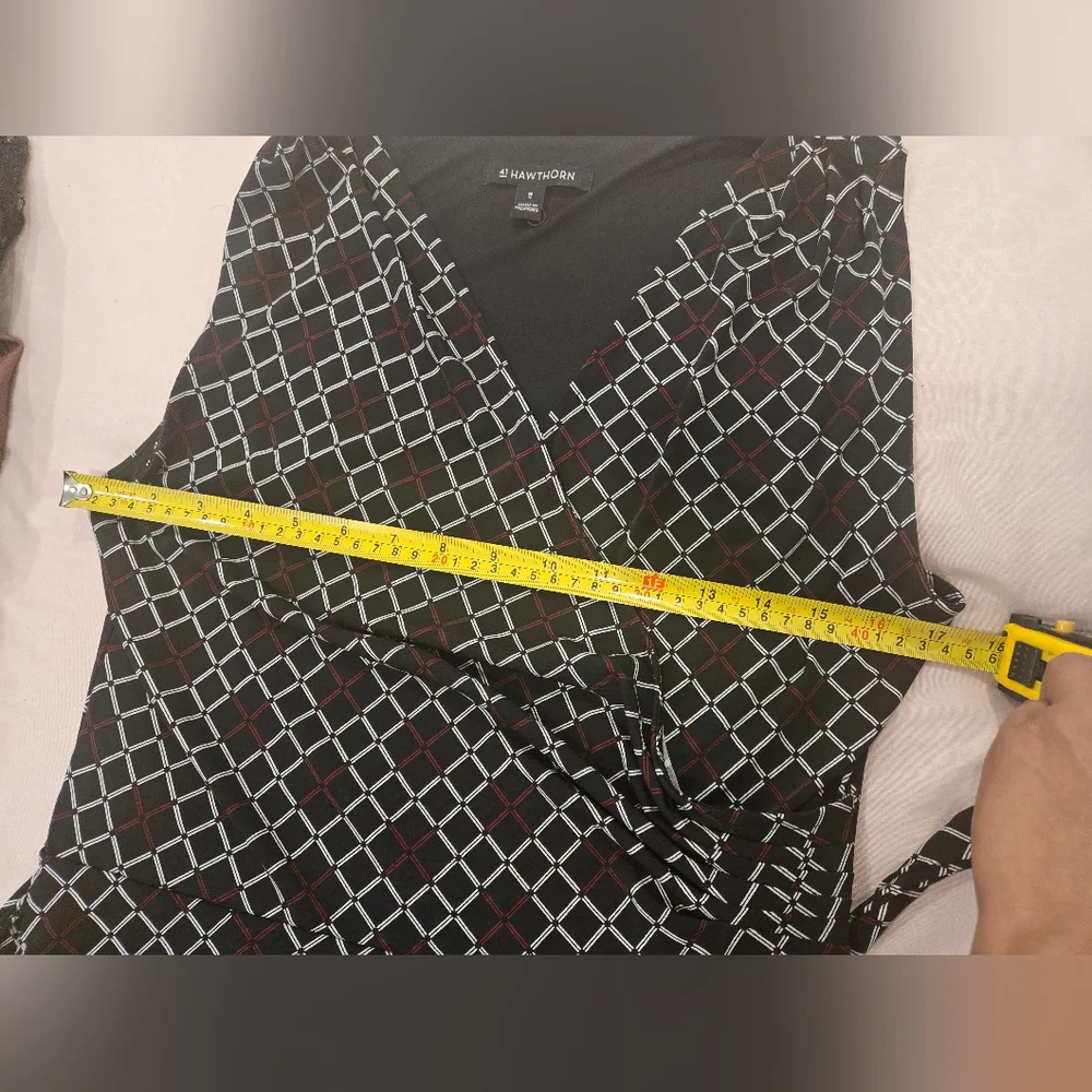 41 Hawthorn Black and White Geometric‎ Dress